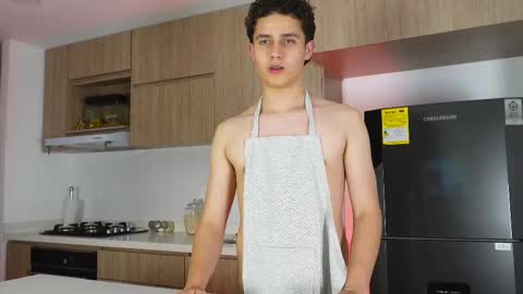  THEO- MATEO  online show from February 15, 2025, 2:58 am