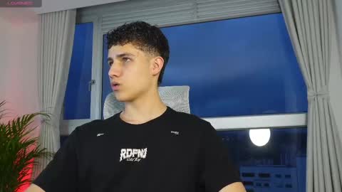  THEO- MATEO  online show from February 25, 2025, 11:11 pm