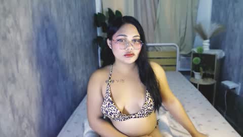 FRANCINE online show from January 8, 2026, 1:19 am