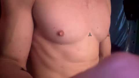 theonlyboi43ver online show from November 28, 2025, 9:01 am