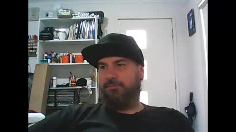 aussiebeard online show from March 5, 2025, 2:14 am