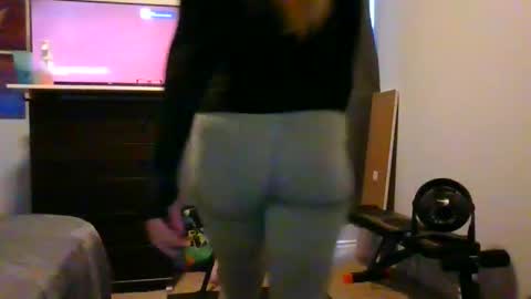 the peach princess  online show from January 11, 2025, 7:59 pm