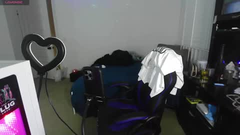 The Plug Love  Friends online show from September 15, 2025, 4:01 am