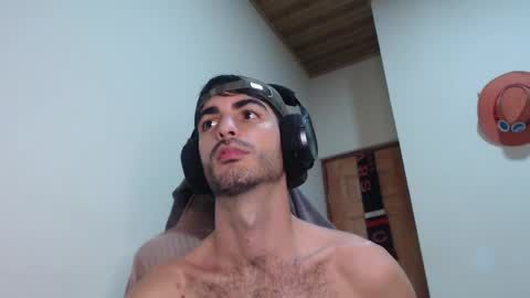 Santiago Enrique online show from April 24, 2026, 6:38 am