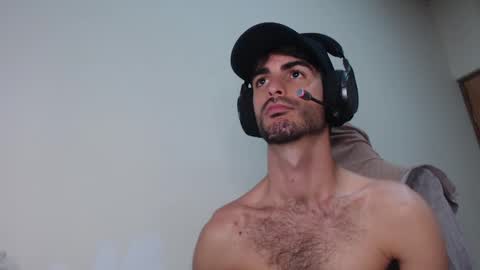 Santiago Enrique online show from April 29, 2026, 7:34 am