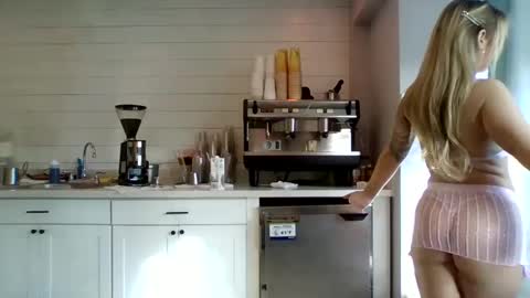 therealbabygofficial online show from January 17, 2025, 7:38 pm