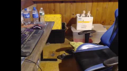 therealbigcheese0695 online show from October 3, 2025, 9:45 pm