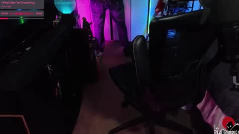 Bumbles or B online show from November 26, 2025, 6:31 pm