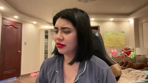 therealcamilabaddie online show from September 25, 2025, 11:36 am