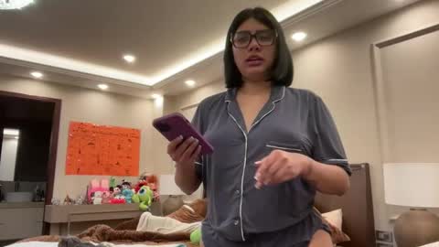 therealcamilabaddie online show from October 7, 2025, 3:04 am