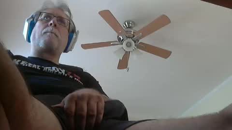 Neo online show from September 21, 2025, 3:46 pm