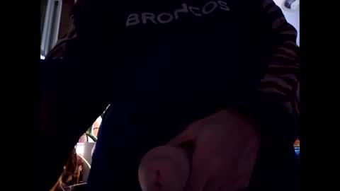 therizzler_1_of_1 online show from December 5, 2024, 7:49 am