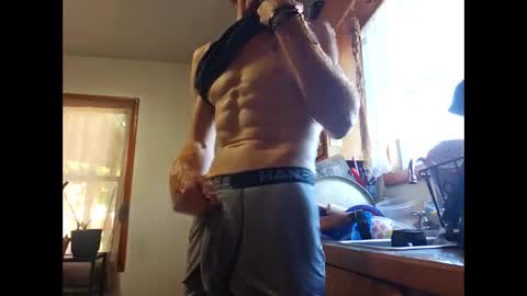 therizzler_1_of_1 online show from October 8, 2025, 8:17 pm