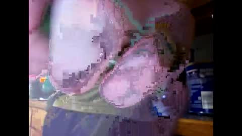 therizzler_1_of_1 online show from January 6, 2026, 1:48 pm