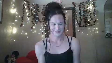 sillymillie0 online show from September 12, 2025, 7:47 pm