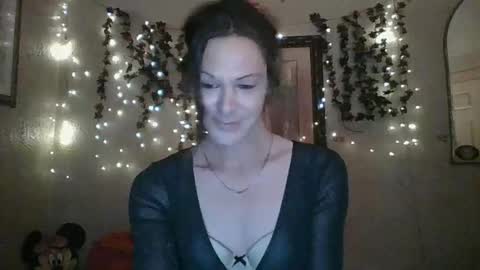 sillymillie0 online show from October 13, 2025, 12:43 am