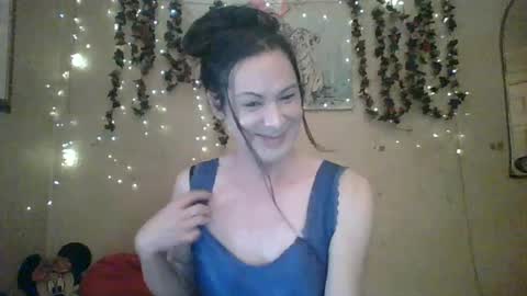 sillymillie0 online show from July 26, 2026, 6:04 pm