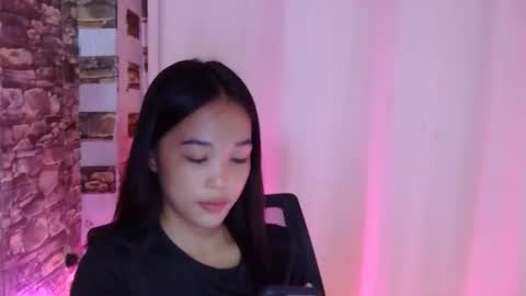 thessssy online show from April 14, 2026, 9:48 am