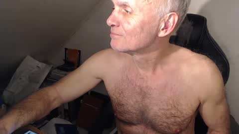 NudeDJ online show from January 11, 2026, 10:20 am