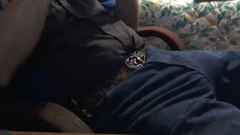 thetnguy online show from January 3, 2025, 4:06 pm