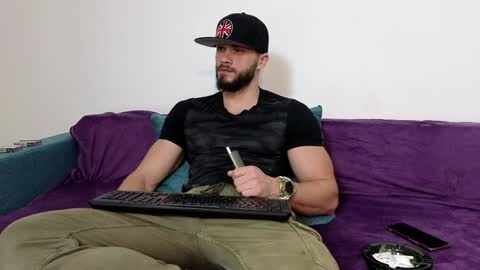 TheTopAlex online show from December 3, 2024, 4:14 am