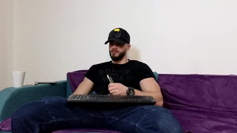 TheTopAlex online show from December 11, 2024, 3:45 am