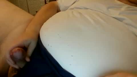 Snapshot of thetrouble chatting on October 6, 2025, 5:54 pm thetrouble online show from October 6, 2025, 5:54 pm