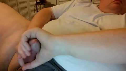 Snapshot of thetrouble chatting on February 20, 2026, 3:12 pm thetrouble online show from February 20, 2026, 3:12 pm