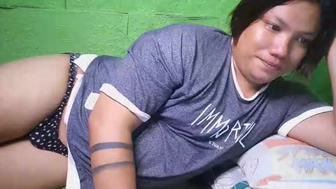 chubbysweetsexybitch online show from October 18, 2025, 6:41 pm