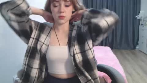 theysaidimcute online show from October 9, 2025, 2:20 am