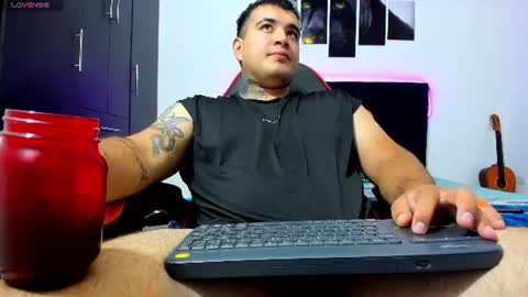 Snapshot of thiago_cp01 chatting on June 20, 2026, 3:53 am Thiago online show from June 20, 2026, 3:53 am