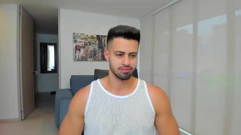 thiago_driussi online show from March 1, 2025, 9:48 pm