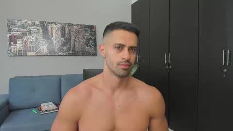 thiago_driussi online show from September 30, 2025, 9:09 pm