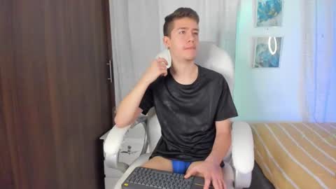 Snapshot of thiago_james69 chatting on September 14, 2025, 1:16 am Manuel online show from September 14, 2025, 1:16 am