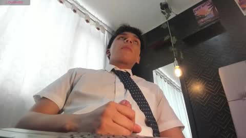 thiago online show from November 14, 2025, 1:54 pm