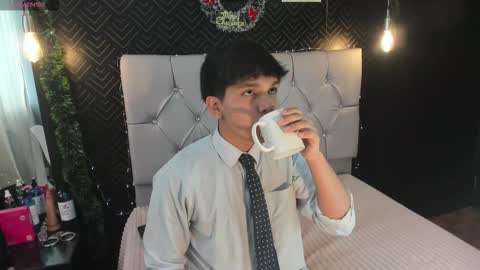 thiago online show from November 24, 2025, 1:00 pm