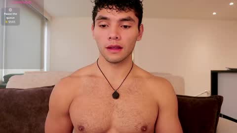 Snapshot of thiago_l chatting on May 13, 2026, 2:47 pm Just Thiago online show from May 13, 2026, 2:47 pm