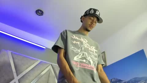 Snapshot of thiago_preston chatting on July 15, 2026, 8:14 pm Thiago online show from July 15, 2026, 8:14 pm