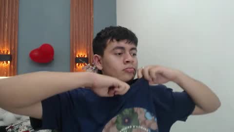 thiago_saenzz online show from March 6, 2026, 5:31 pm