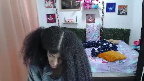 Snapshot of thiana_horny chatting on June 5, 2026, 2:01 pm thiana_horny online show from June 5, 2026, 2:01 pm