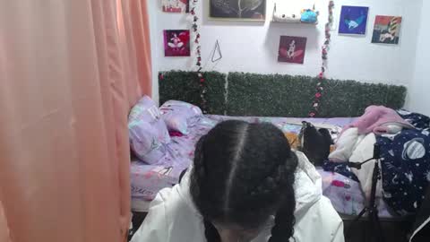 Snapshot of thiana_horny chatting on June 10, 2026, 12:26 pm thiana_horny online show from June 10, 2026, 12:26 pm