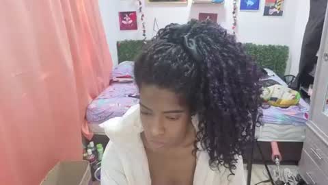 Snapshot of thiana_horny chatting on July 10, 2026, 3:03 pm thiana_horny online show from July 10, 2026, 3:03 pm