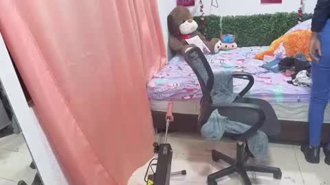 Snapshot of thiana_horny chatting on July 15, 2026, 12:10 pm thiana_horny online show from July 15, 2026, 12:10 pm