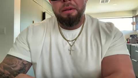 thiccbull12 online show from February 1, 2026, 9:57 pm