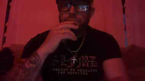 Snapshot of thiccbull12 chatting on May 17, 2026, 11:50 am thiccbull12 online show from May 17, 2026, 11:50 am