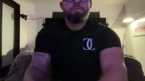 Snapshot of thiccbull12 chatting on May 21, 2026, 10:44 am thiccbull12 online show from May 21, 2026, 10:44 am
