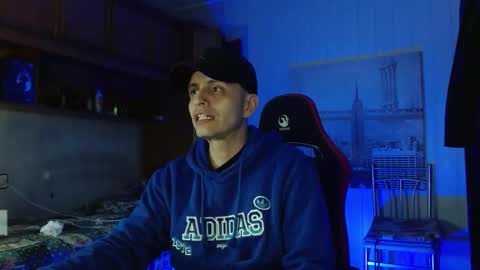 Latino 8.5 inches online show from February 22, 2026, 10:08 pm