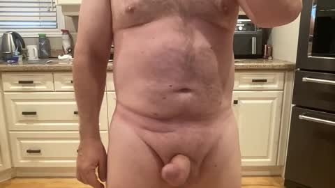 Snapshot of thickandrichdad chatting on November 7, 2025, 2:39 pm thickandrichdad online show from November 7, 2025, 2:39 pm