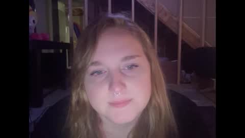 Ariel online show from January 22, 2025, 11:53 pm