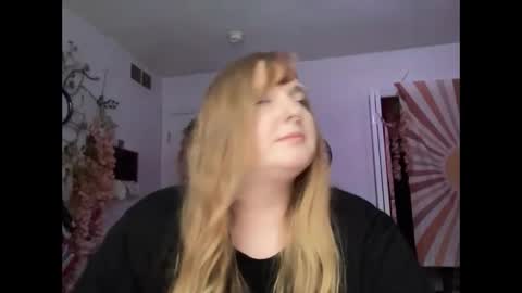 Ariel online show from February 2, 2025, 9:34 pm